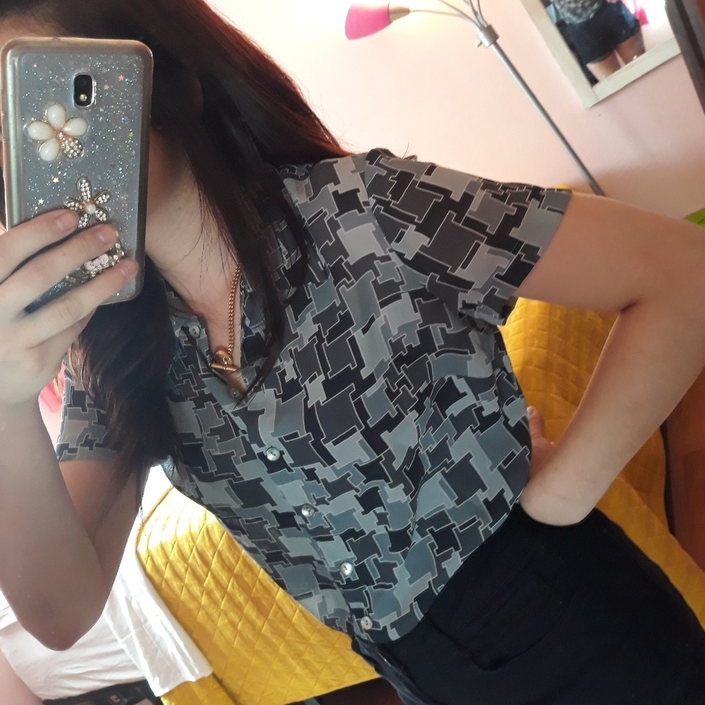 Pops Top // Button Up S - Picture 5 of 5